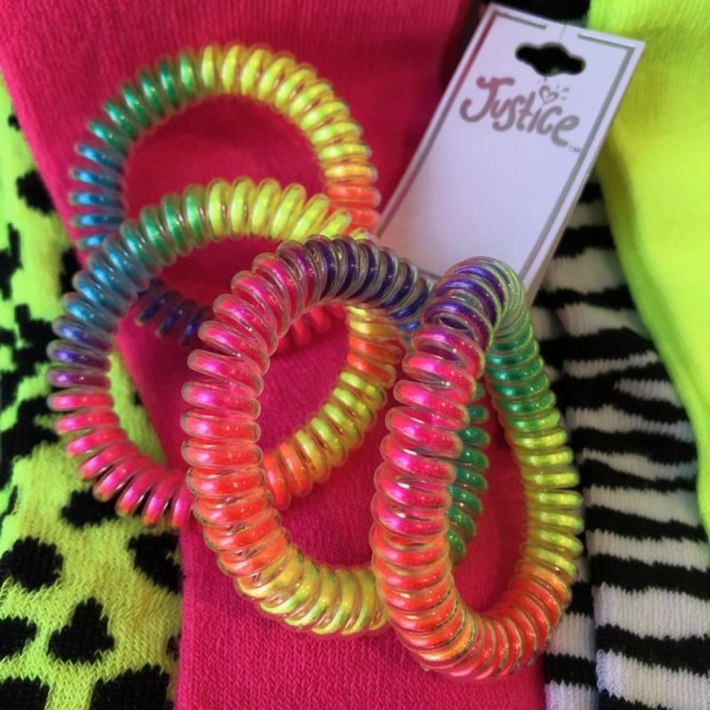 Over the Knee Neon Socks & Neon Hair Accessory Set - Picture 8 of 9
